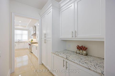 Photo 18 at 95 Chesney Crescent, Kleinburg, Vaughan