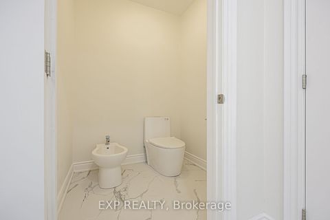 Photo 38 at 95 Chesney Crescent, Kleinburg, Vaughan