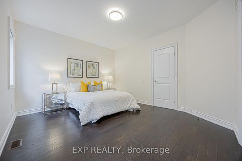 Photo 39 at 95 Chesney Crescent, Kleinburg, Vaughan