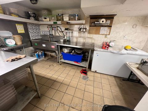 Photo 4 at 692 Yonge Street, Bay Street Corridor, Toronto