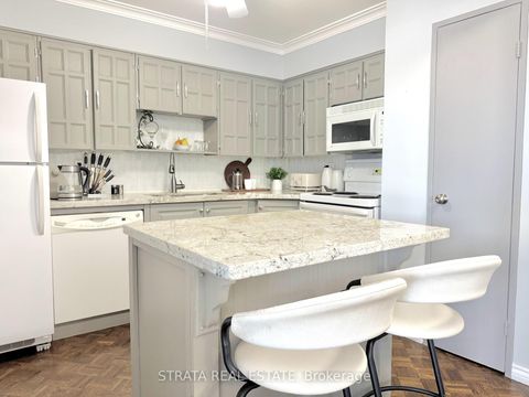 Photo 11 at 203 - 3555 Bathurst Street, Nortown, Toronto