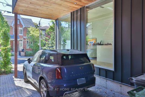 Photo 29 at 18 Mitchell Avenue, Niagara, Toronto