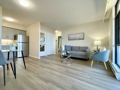 Photo 3 at 5-606 - 50 Old Kingston Road, West Hill, Toronto