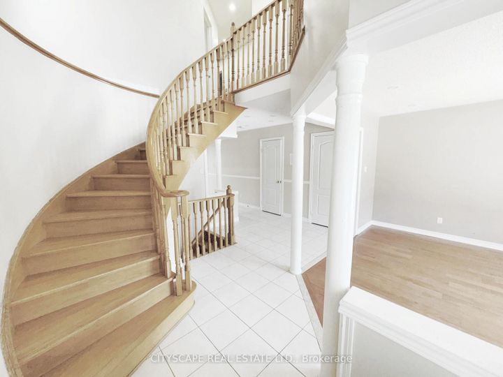 Photo 5 at 127 Barleyfield Road, Wellington, Brampton