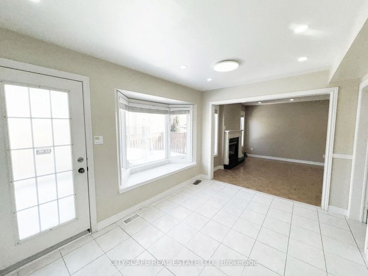 Photo 13 at 127 Barleyfield Road, Wellington, Brampton