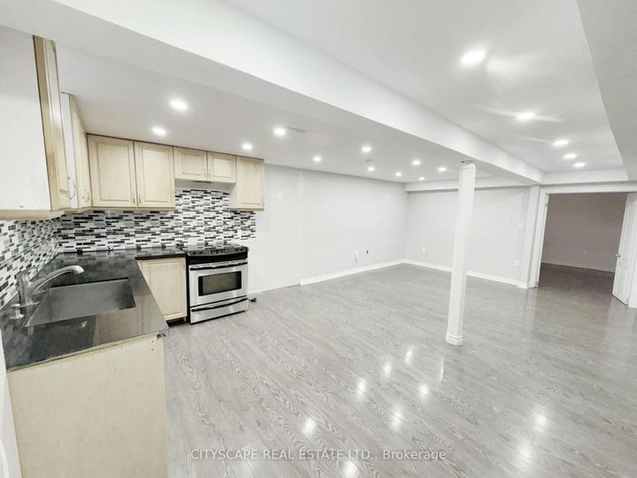 Photo 38 at 127 Barleyfield Road, Wellington, Brampton