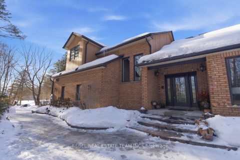 Photo 2 at 21 Stone Sound, Port Perry, Scugog