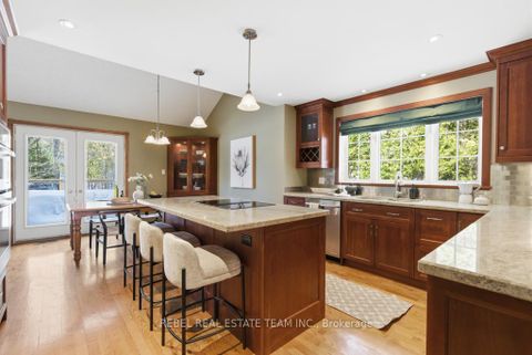 Photo 10 at 21 Stone Sound, Port Perry, Scugog