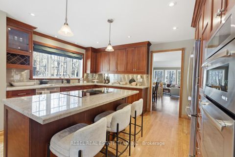 Photo 13 at 21 Stone Sound, Port Perry, Scugog