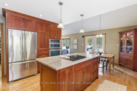 Photo 14 at 21 Stone Sound, Port Perry, Scugog