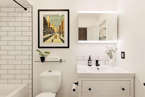 Photo 16 at 17 - 13 Kerr Road, Coxwell, Toronto