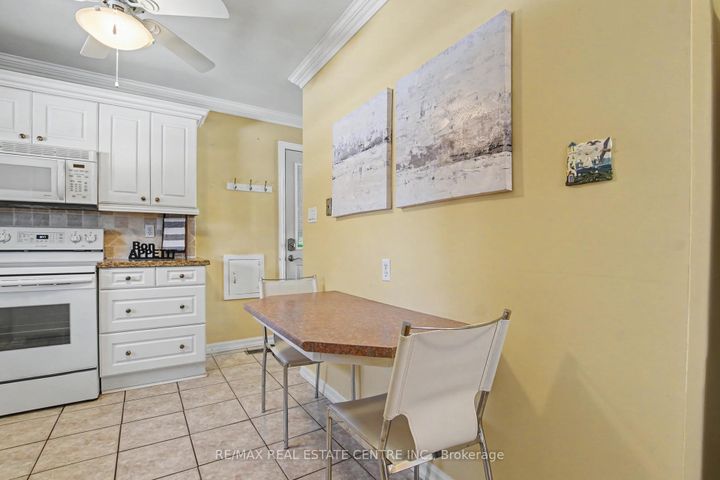 Photo 10 at 112 Anne Boulevard, OM Old Milton, Milton