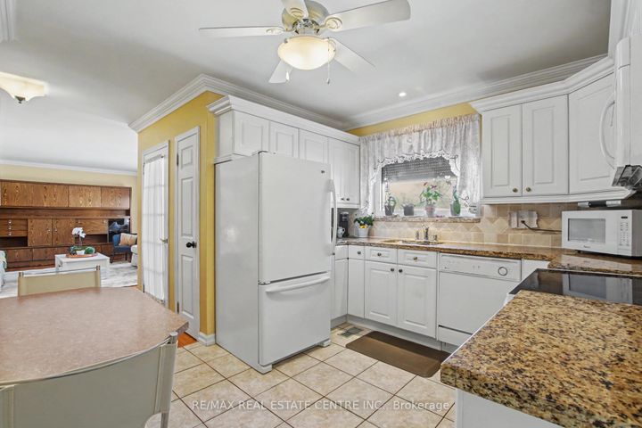 Photo 11 at 112 Anne Boulevard, OM Old Milton, Milton