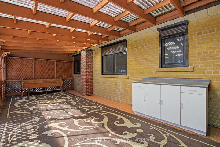 Photo 22 at 112 Anne Boulevard, OM Old Milton, Milton