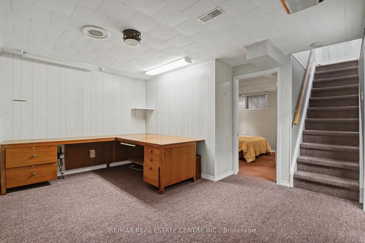 Photo 24 at 112 Anne Boulevard, OM Old Milton, Milton