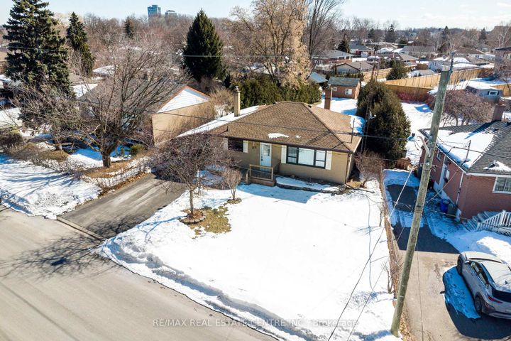 Photo 39 at 112 Anne Boulevard, OM Old Milton, Milton