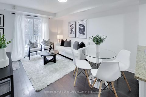 Photo 4 at 802 - 12 Laidlaw Street, South Parkdale, Toronto