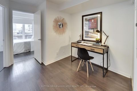 Photo 8 at 802 - 12 Laidlaw Street, South Parkdale, Toronto