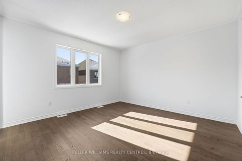 Photo 24 at 45 McBride Trail, Rural Barrie Southeast, Barrie