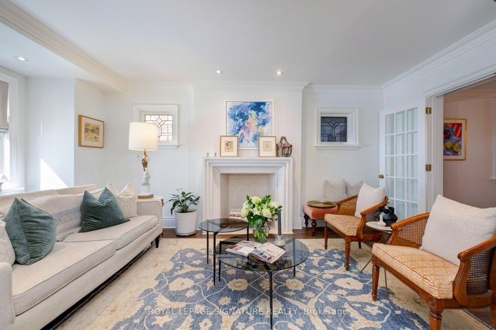 Photo 5 at 165 Welland Avenue, Moore Park, Toronto