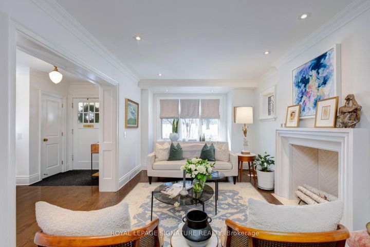 Photo 6 at 165 Welland Avenue, Moore Park, Toronto