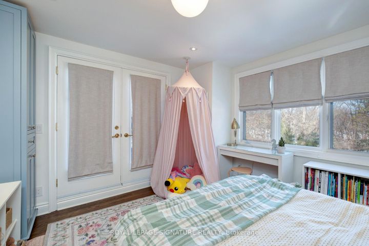 Photo 33 at 165 Welland Avenue, Moore Park, Toronto