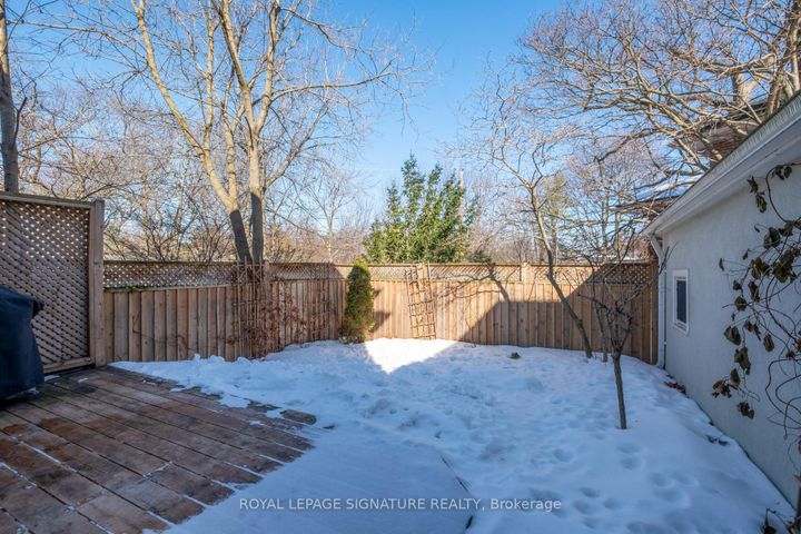 Photo 45 at 165 Welland Avenue, Moore Park, Toronto