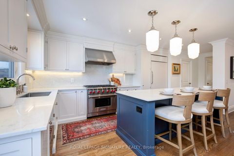 Photo 15 at 165 Welland Avenue, Moore Park, Toronto