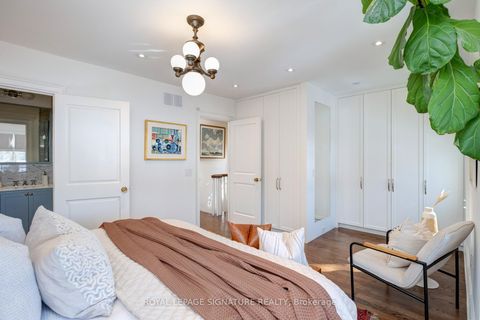 Photo 25 at 165 Welland Avenue, Moore Park, Toronto