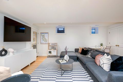 Photo 39 at 165 Welland Avenue, Moore Park, Toronto