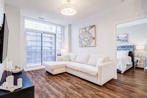 Photo 5 at PH05 - 85 North Park Rd Road, Beverley Glen, Vaughan