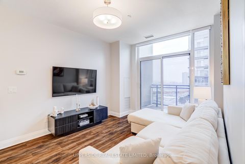 Photo 10 at PH05 - 85 North Park Rd Road, Beverley Glen, Vaughan