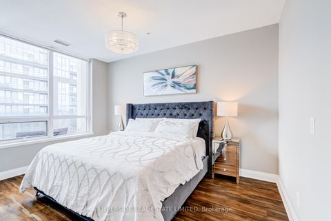 Photo 12 at PH05 - 85 North Park Rd Road, Beverley Glen, Vaughan