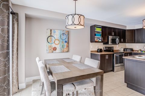 Photo 6 at 63 Bathgate Crescent, Courtice, Clarington