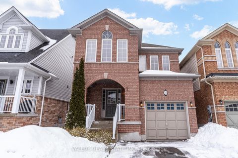 Photo 10 at 63 Bathgate Crescent, Courtice, Clarington