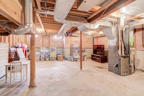 Photo 22 at 63 Bathgate Crescent, Courtice, Clarington