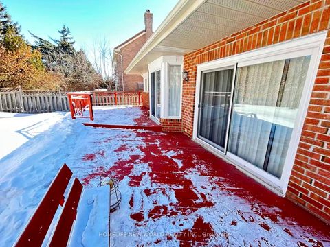 Photo 22 at 32 Halstead Drive, Unionville, Markham