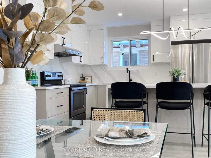 Photo 8 at 76 Clancy Drive, Don Valley Village, Toronto