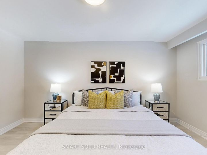 Photo 10 at 76 Clancy Drive, Don Valley Village, Toronto