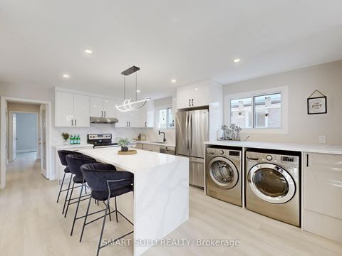 Photo 7 at 76 Clancy Drive, Don Valley Village, Toronto