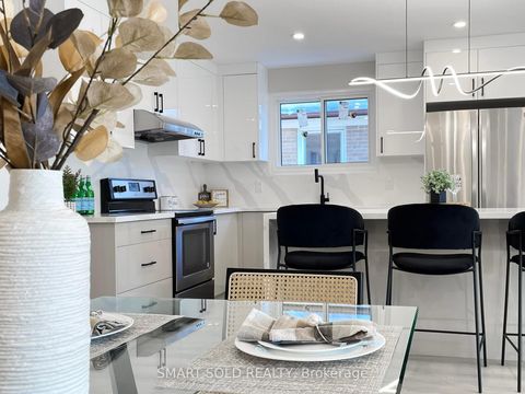 Photo 8 at 76 Clancy Drive, Don Valley Village, Toronto