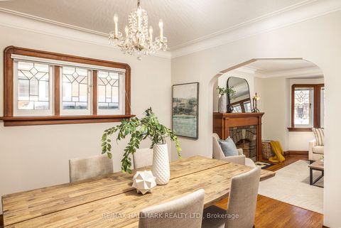 Photo 7 at 18 Fairside Avenue, East York, Toronto