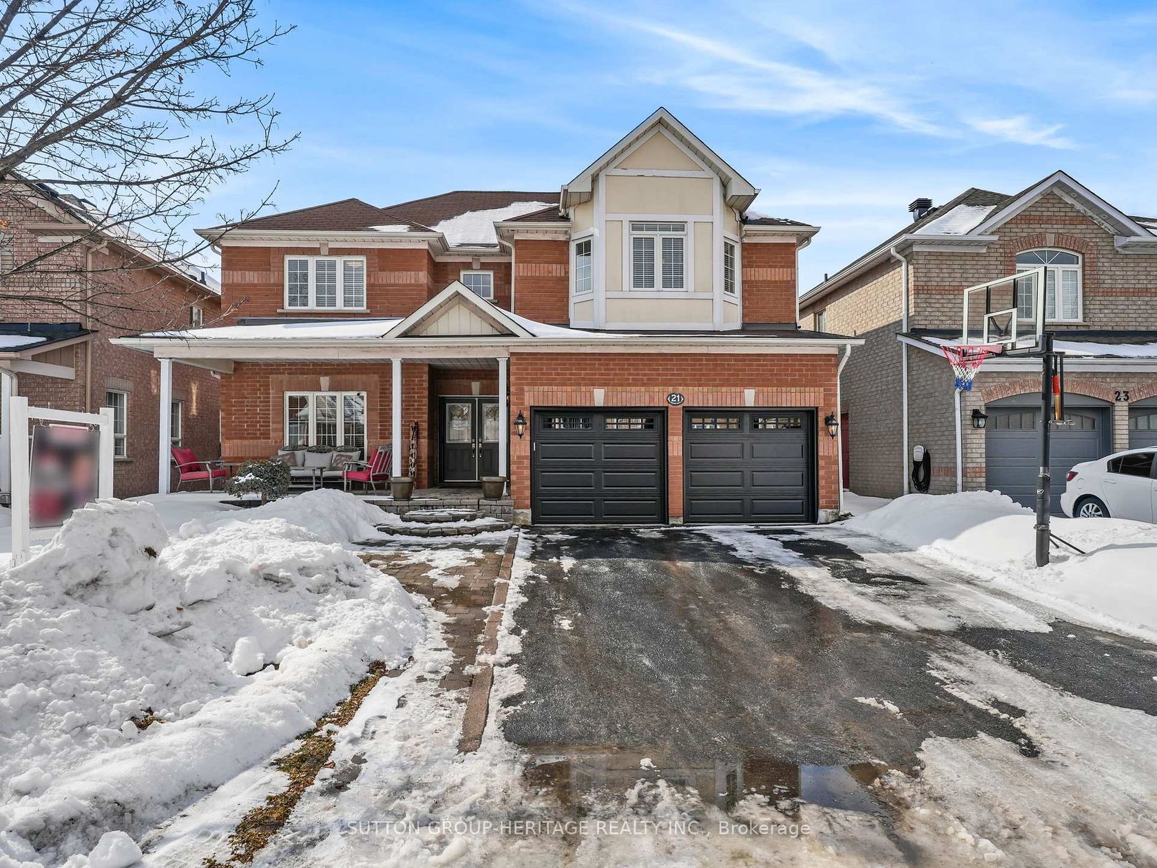 21 Sheldon Drive, Central, Ajax 