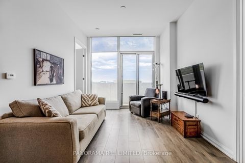 Photo 4 at 802 - 4208 Dundas Street W, Humber Valley, Toronto