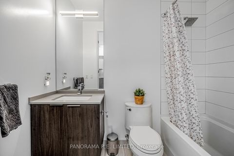 Photo 12 at 802 - 4208 Dundas Street W, Humber Valley, Toronto