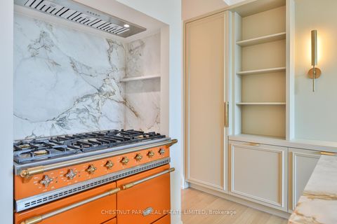 Photo 19 at 909 - 25 Scrivener Square, Moore Park, Toronto