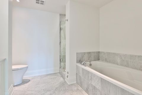 Photo 25 at 909 - 25 Scrivener Square, Moore Park, Toronto