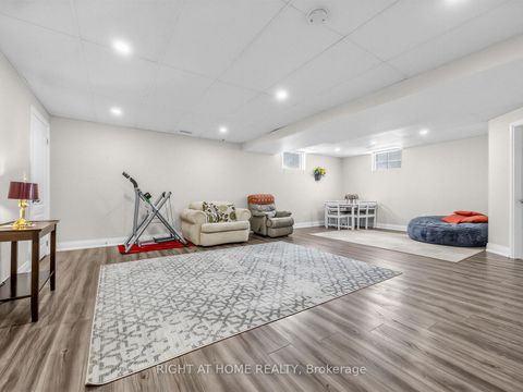 Photo 31 at 826 Booth Avenue, Alcona, Innisfil