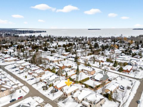 Photo 41 at 826 Booth Avenue, Alcona, Innisfil