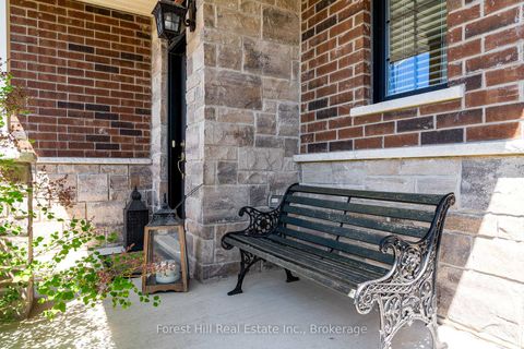 Photo 2 at 21 Marta Crescent, Ardagh, Barrie